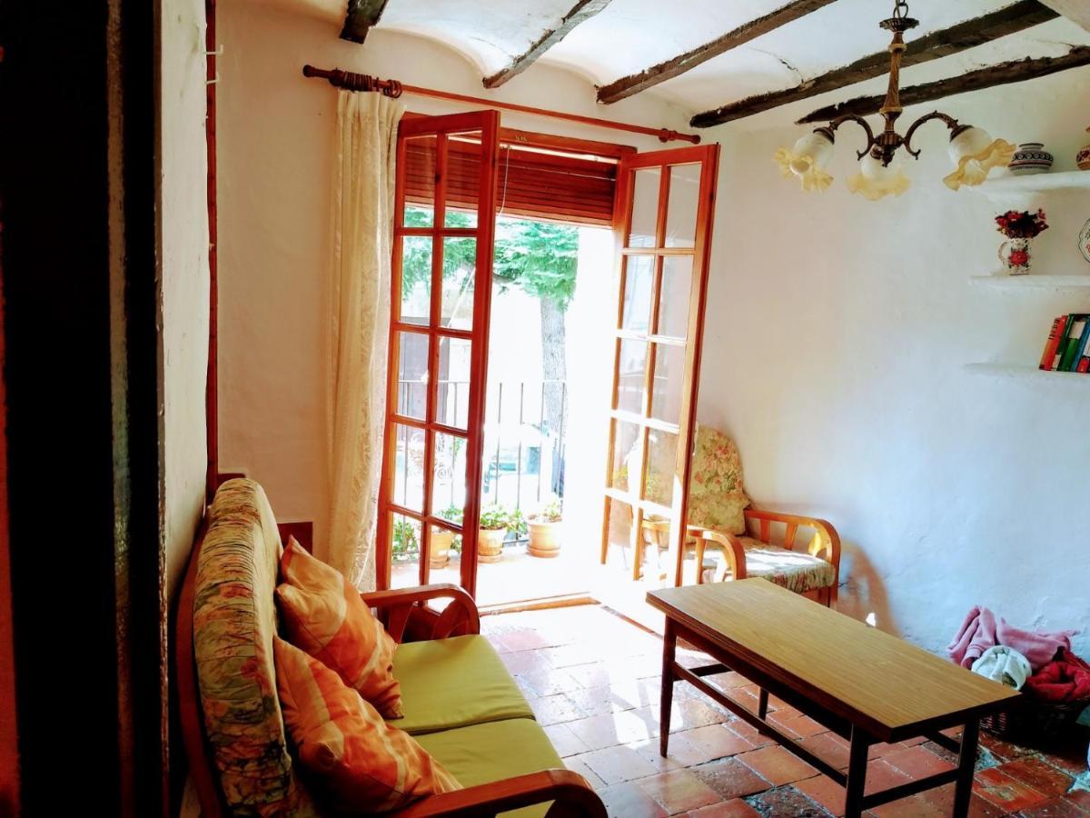 Penzion Casa De Amparo Y Jose Manuel Pavies Exteriér fotografie